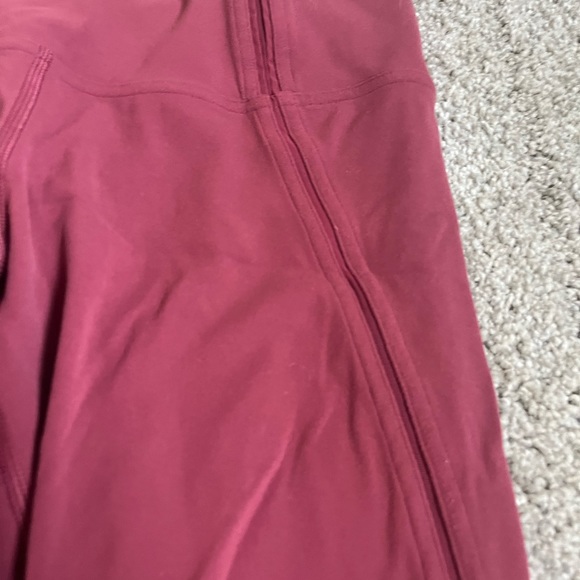 Lululemon leggings size 6 - Picture 4 of 6